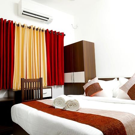 Puthens Clifton Inn Kottayam Exteriér fotografie